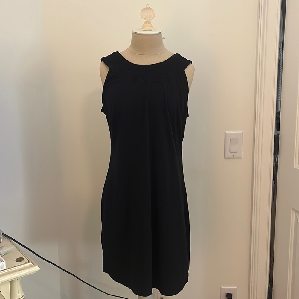 **NWT** Tommy Bahama Black Shift Dress